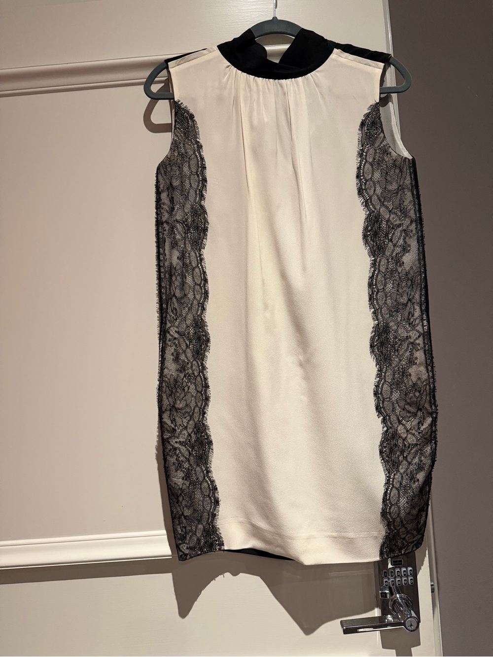 D&G Sleeveless White Shift Dress with Black Lace Trim